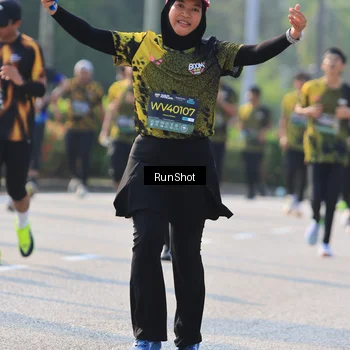 Runner Photo 7004069