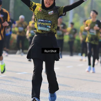 Runner Photo 7004071