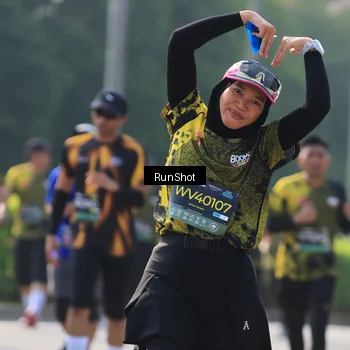 Runner Photo 7004082