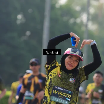 Runner Photo 7004093