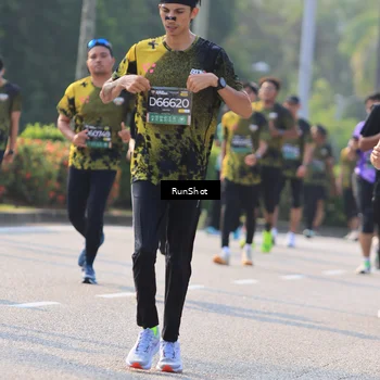 Runner Photo 7004109