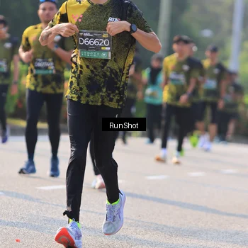 Runner Photo 7004128