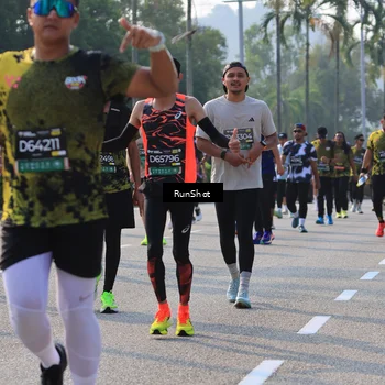 Runner Photo 7004134