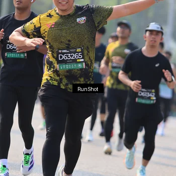 Runner Photo 7004148