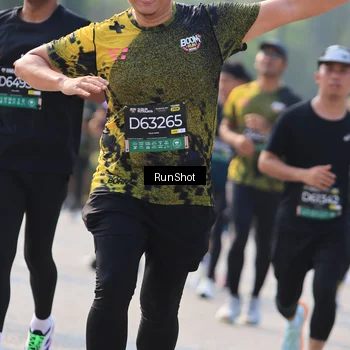 Runner Photo 7004149