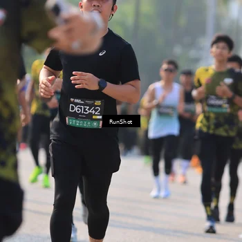 Runner Photo 7004158
