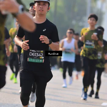 Runner Photo 7004162