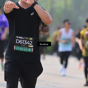 Runner Photo 7004164