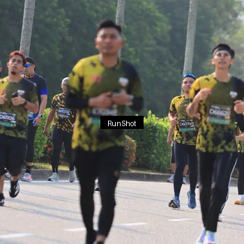 Runner Photo 7004166