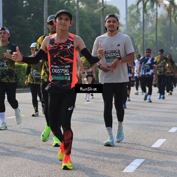 Runner Photo 7004196