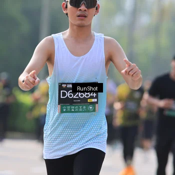 Runner Photo 7004213