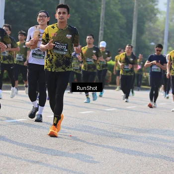Runner Photo 7004257