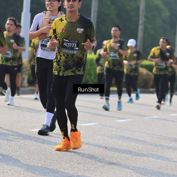 Runner Photo 7004262