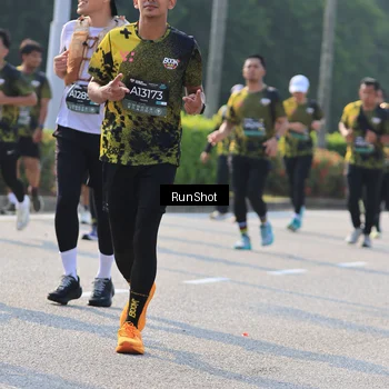Runner Photo 7004263