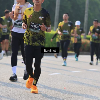 Runner Photo 7004265