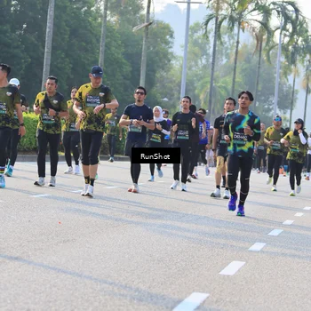 Runner Photo 7004283