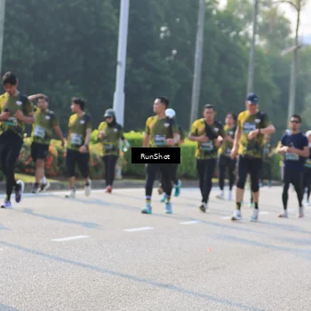 Runner Photo 7004284