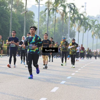 Runner Photo 7004287