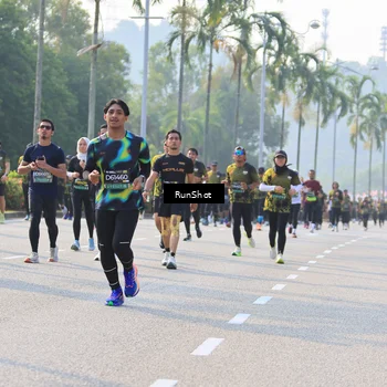 Runner Photo 7004288