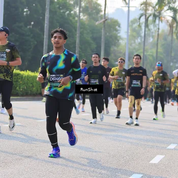 Runner Photo 7004294