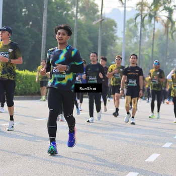 Runner Photo 7004297