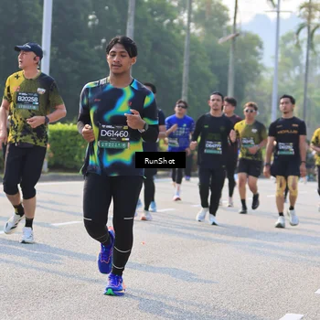 Runner Photo 7004298