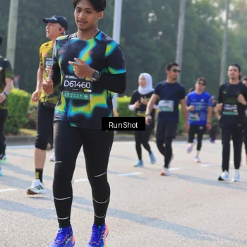Runner Photo 7004301