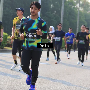 Runner Photo 7004302