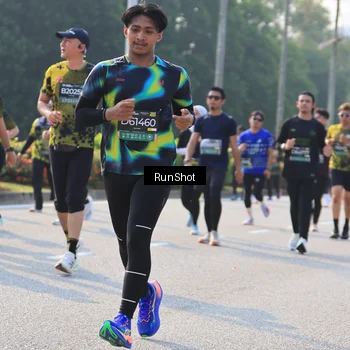Runner Photo 7004305