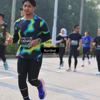 Runner Photo 7004307