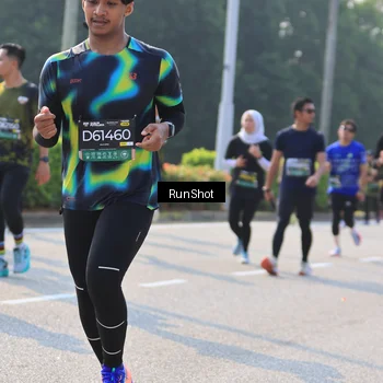 Runner Photo 7004308