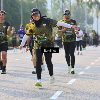 Runner Photo 7004316