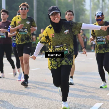 Runner Photo 7004317