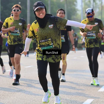 Runner Photo 7004319