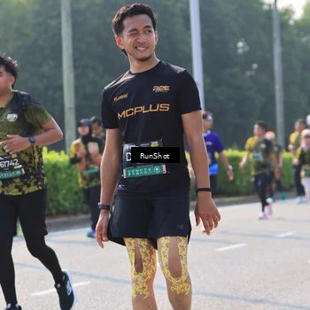 Runner Photo 7004349