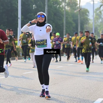 Runner Photo 7004362