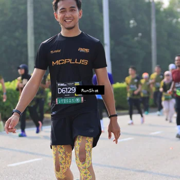 Runner Photo 7004376