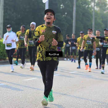 Runner Photo 7004381