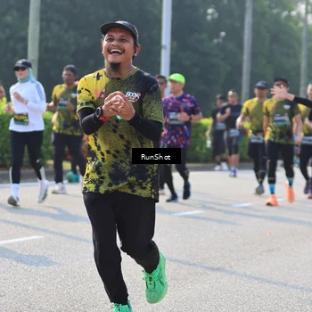 Runner Photo 7004387