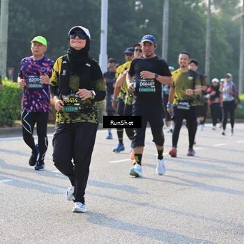 Runner Photo 7004393