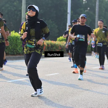 Runner Photo 7004401