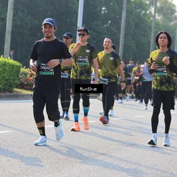 Runner Photo 7004404