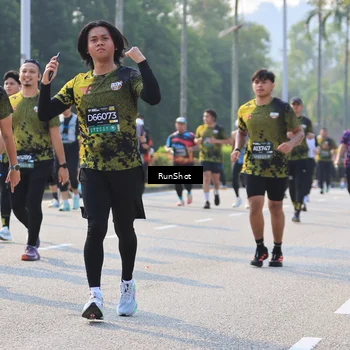 Runner Photo 7004413