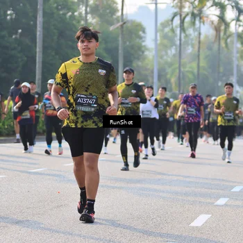 Runner Photo 7004421