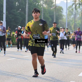Runner Photo 7004426