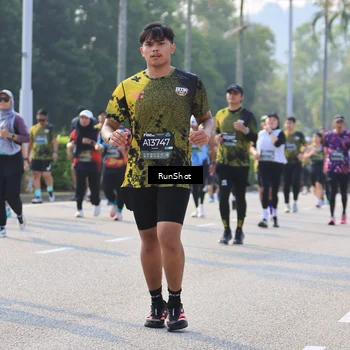 Runner Photo 7004428