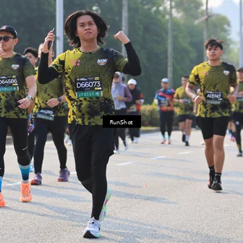 Runner Photo 7004432