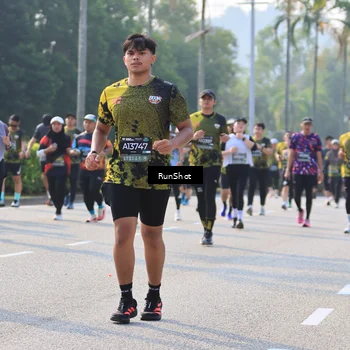Runner Photo 7004434
