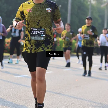 Runner Photo 7004437