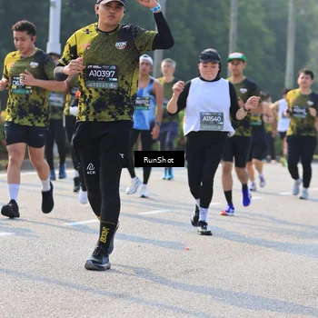Runner Photo 7004456